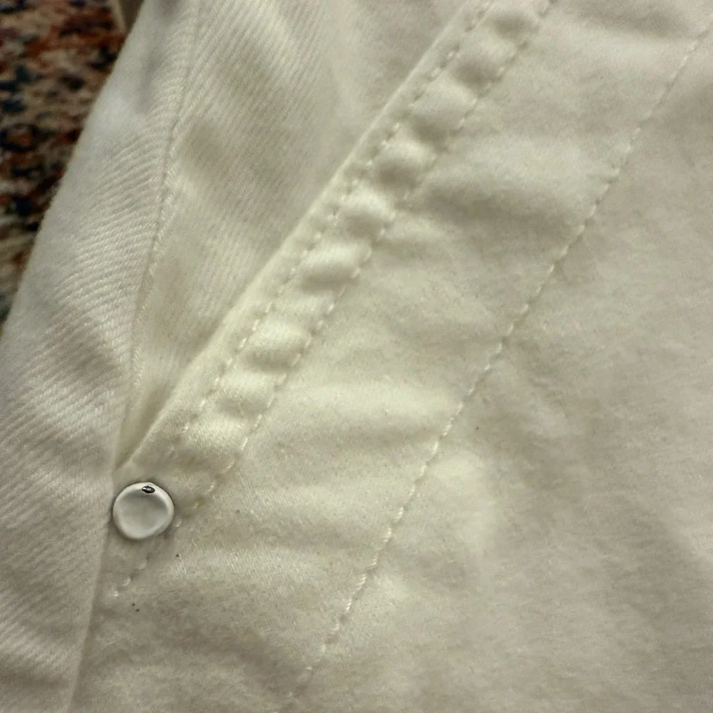 A loves A white cotton mini skirt. Size 28.